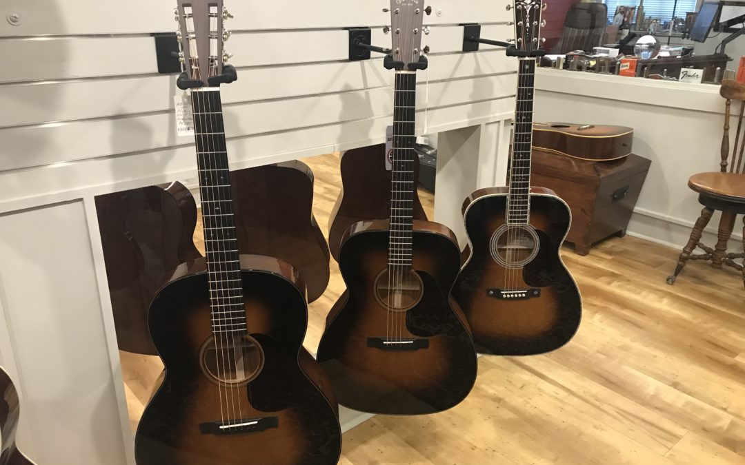 Gruhn Guitars: Martin Sinker Mahogany with George and Vince